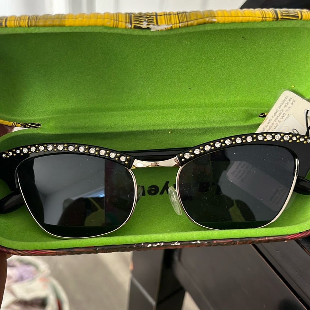 Sunglasses LUXE